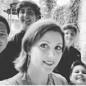 Meet your Posher, Sharon